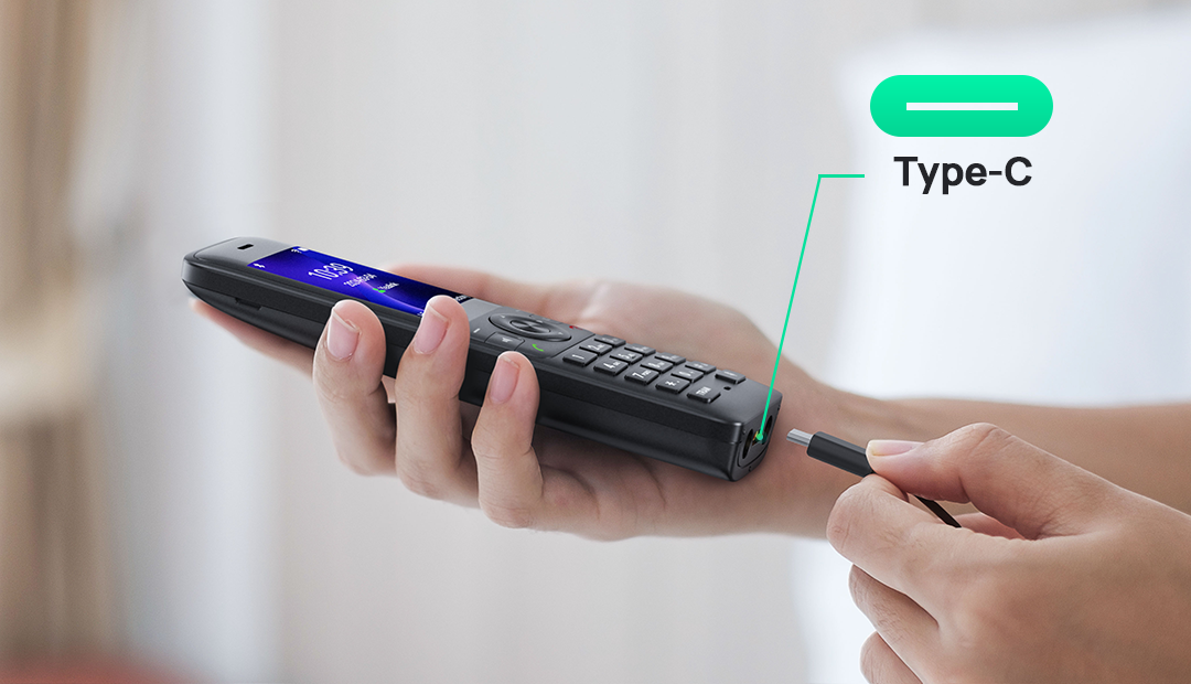 Yealink AX83H có Pin dung lượng lớn, sạc nhanh qua USB-C
