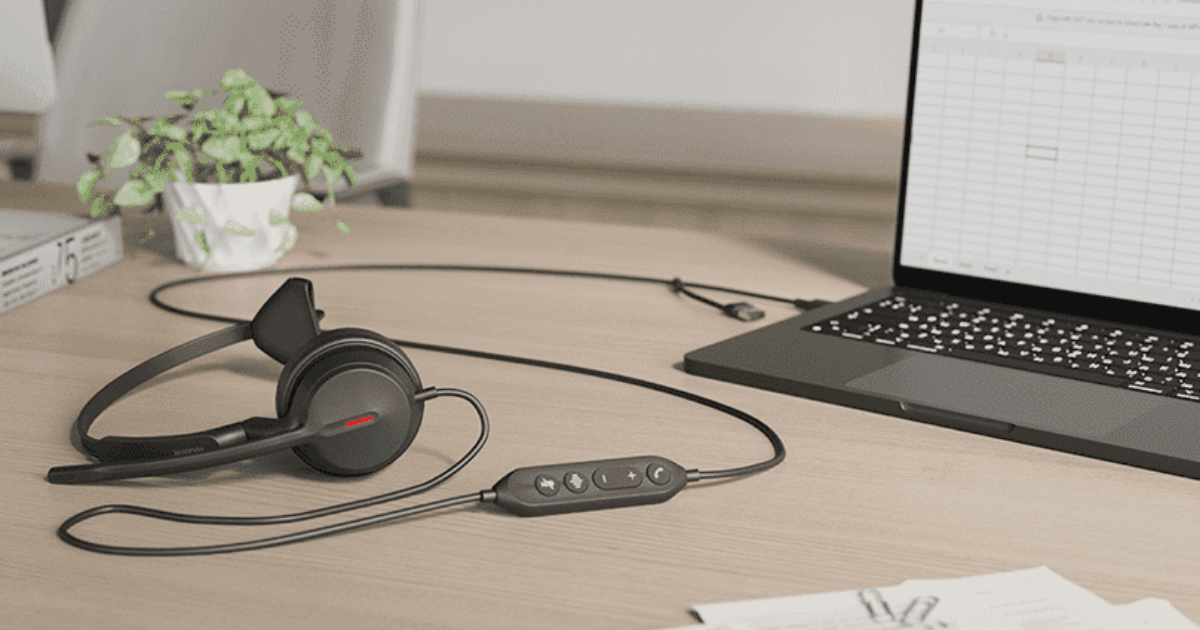 Tai nghe Yealink UH44 Mono tích hợp cụm đèn báo bận Busylight 360 độ